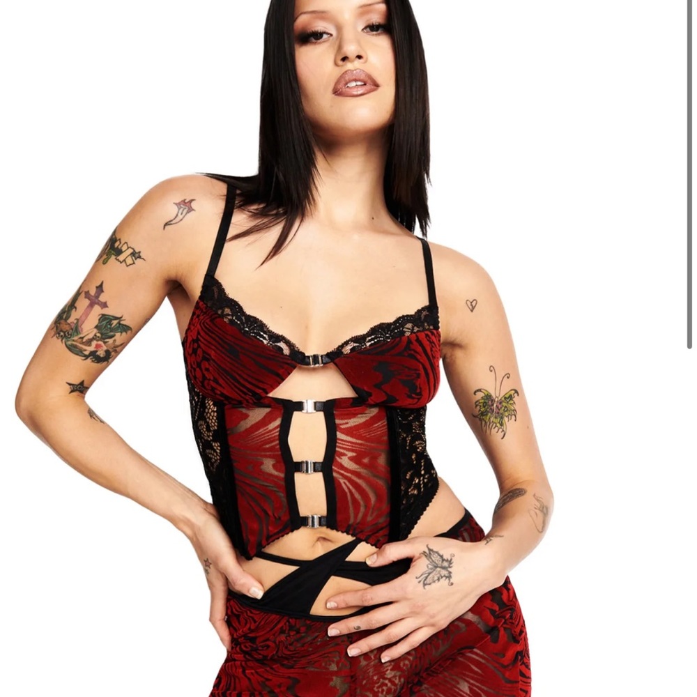 Elena Top